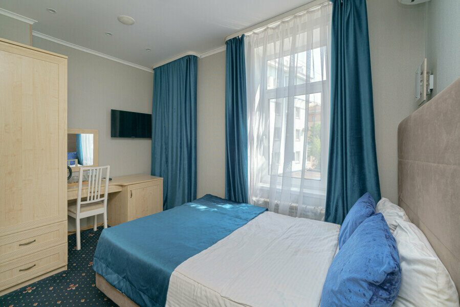 Гостиница Мира Москва