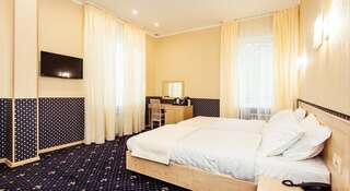 Гостиница Мира Отель Москва Стандартный двухместный номер с 1 кроватью или 2 отдельными кроватями (1 этаж)-5