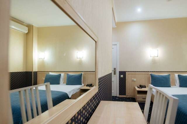 Гостиница Мира Москва-81