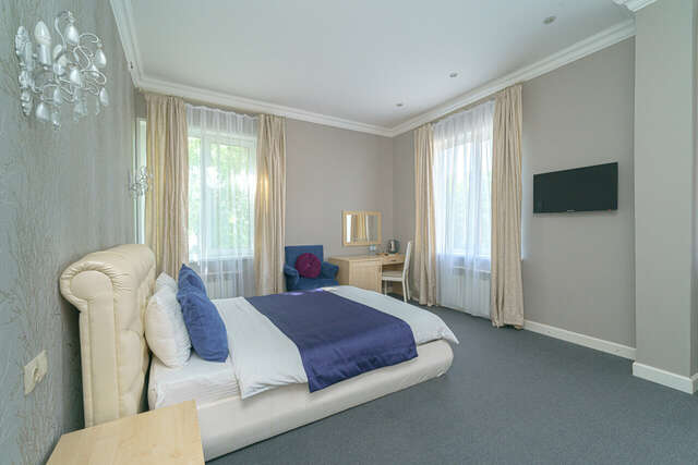 Гостиница Мира Москва-153