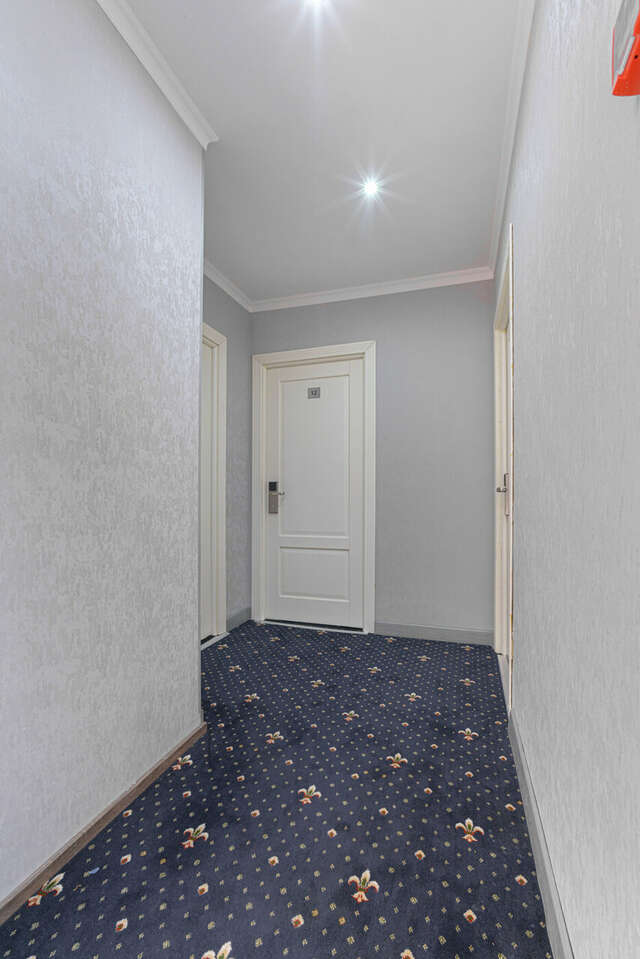 Гостиница Мира Москва-111