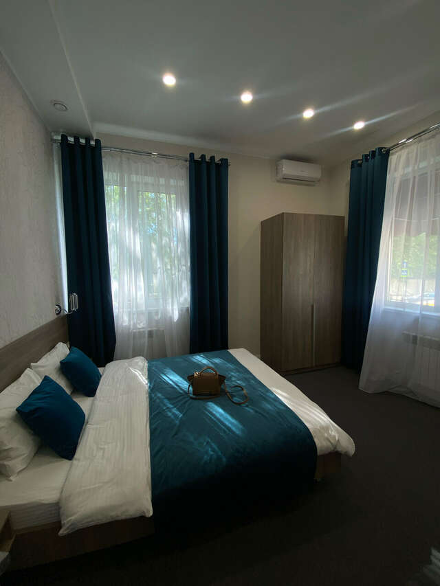 Гостиница Мира Москва-167