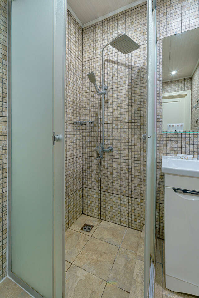 Гостиница Мира Москва-124