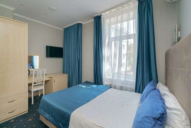 Гостиница Мира Москва-131