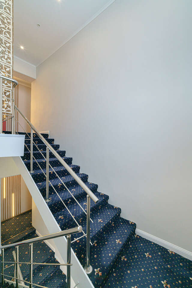 Гостиница Мира Москва-117