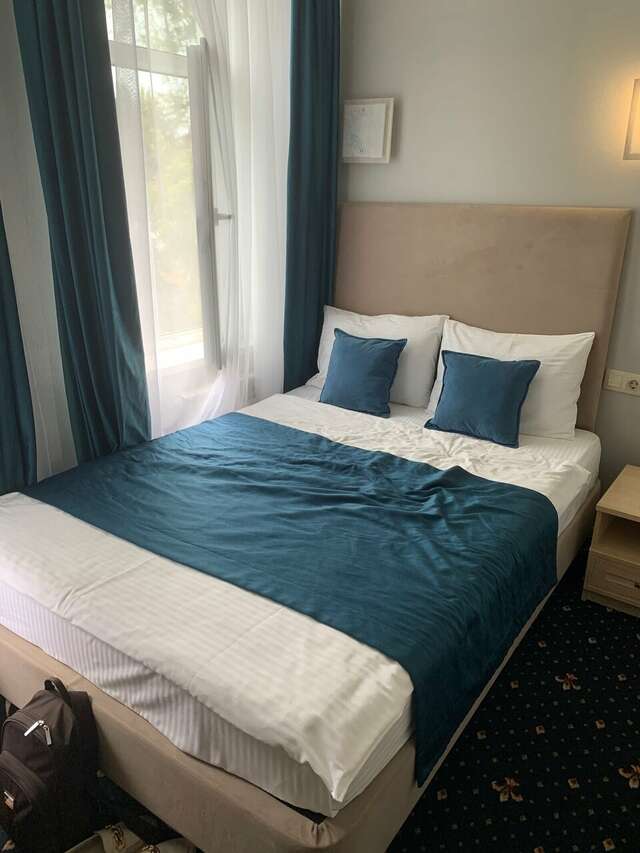 Гостиница Мира Москва-182