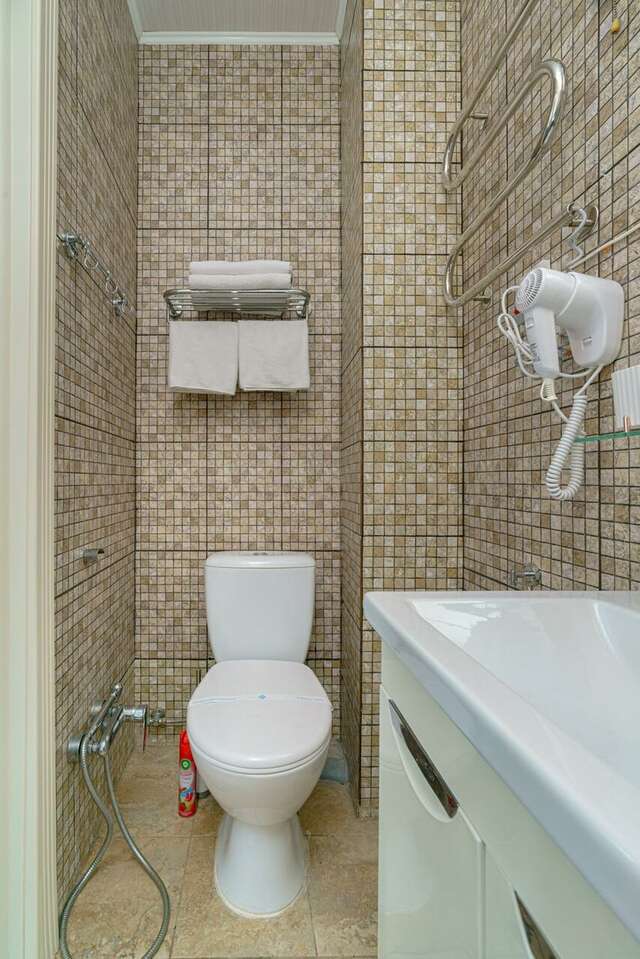 Гостиница Мира Москва-121